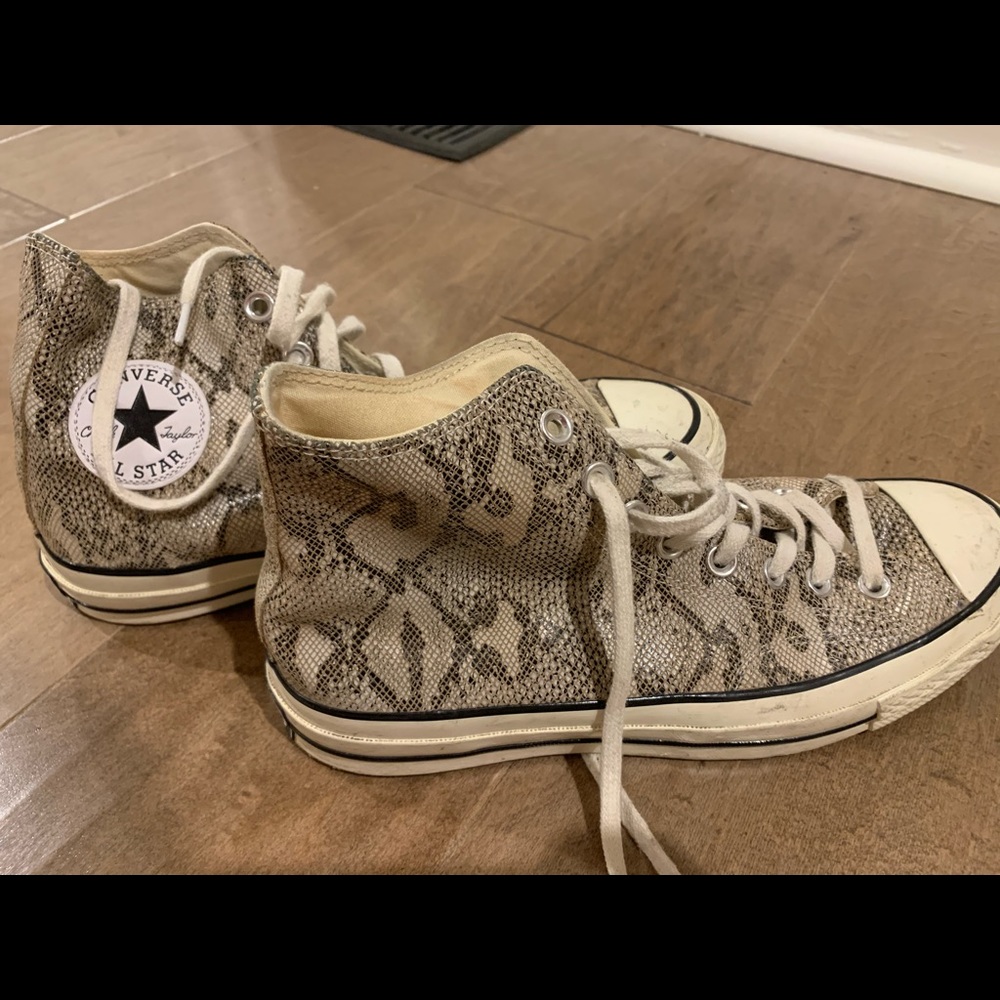 Snakeskin Converse